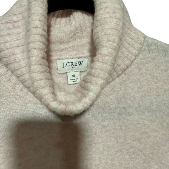 J.Crew Puff-sleeve Turtleneck sweater in extra-soft yarn - Picture 9 of 12